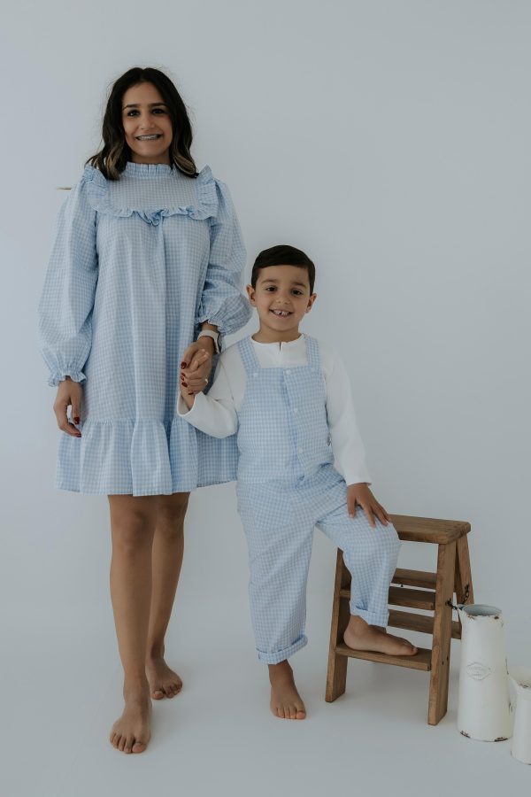 Vestido Adulto + Jumpsuit Menino