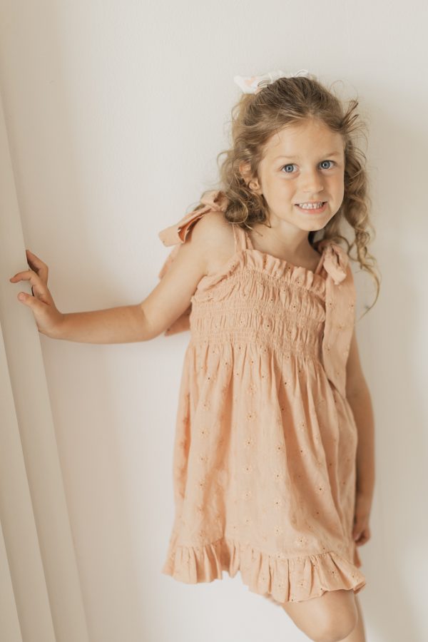 Vestido Bordado Floral Laranja